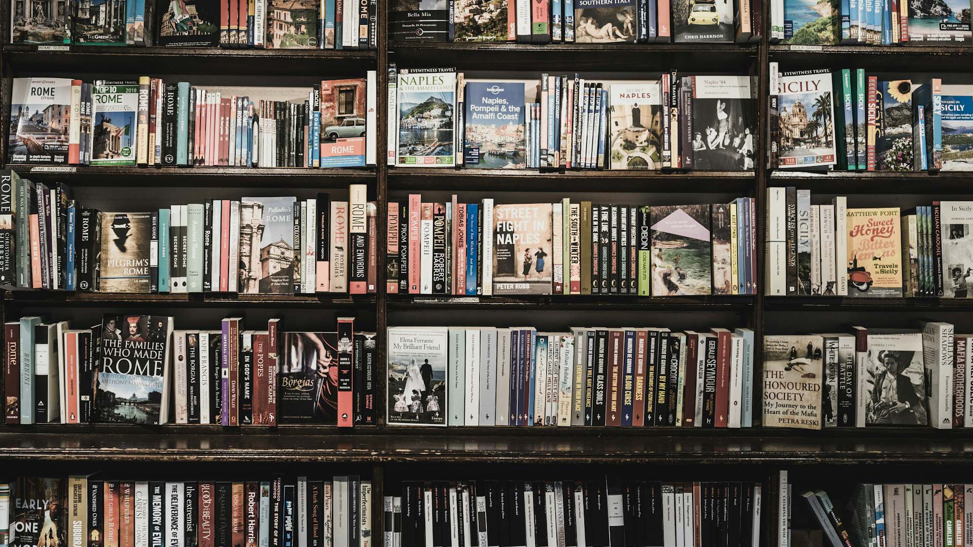 5 Books Everyone Should Read in Their Lifetime